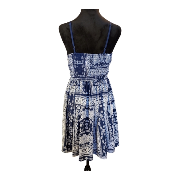 Band of Gypsies Navy Blue & White Paisley Bandana Sleeveless Mini Dress Size L - Picture 4 of 10